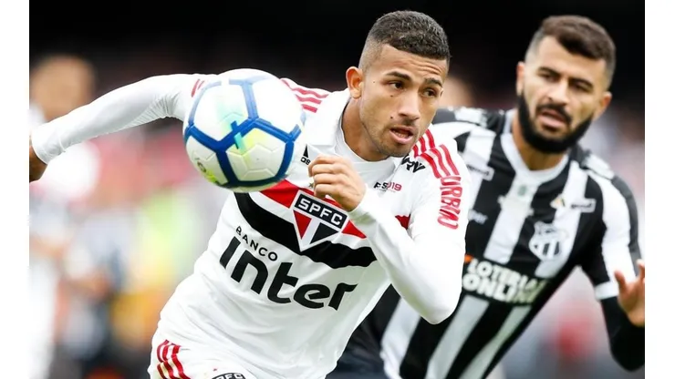 Com saída de Antony, Rojas será o "ousado" de Diniz?