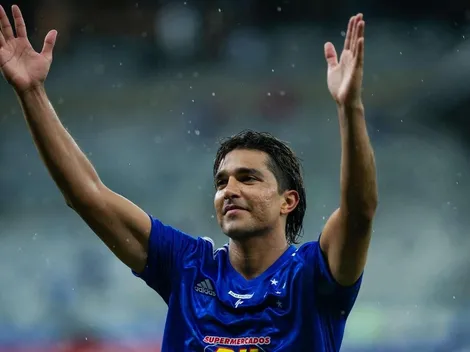 Cruzeiro traça estratégia e tem 8 opções para fazer dupla com Moreno