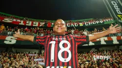 Walter está liberado para jogar futebol e se emociona no Athletico