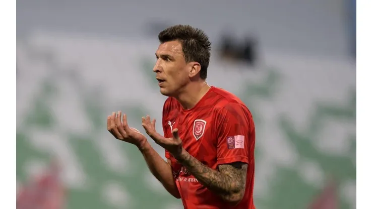 Mandzukic pode virar "pivô" de saída de Dudu do Palmeiras