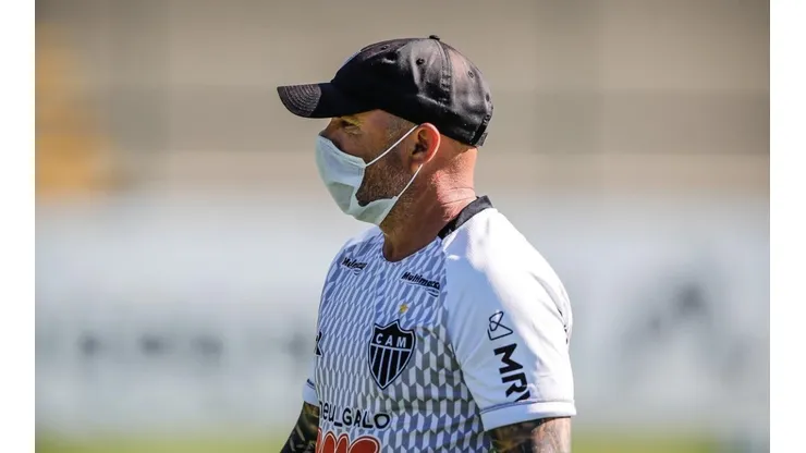 De olho em Alan Franco, Sampaoli deve ganhar reforço caseiro no Galo