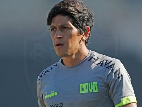 Meia "ofusca" Cano e ganha elogios de Ramon no Vasco