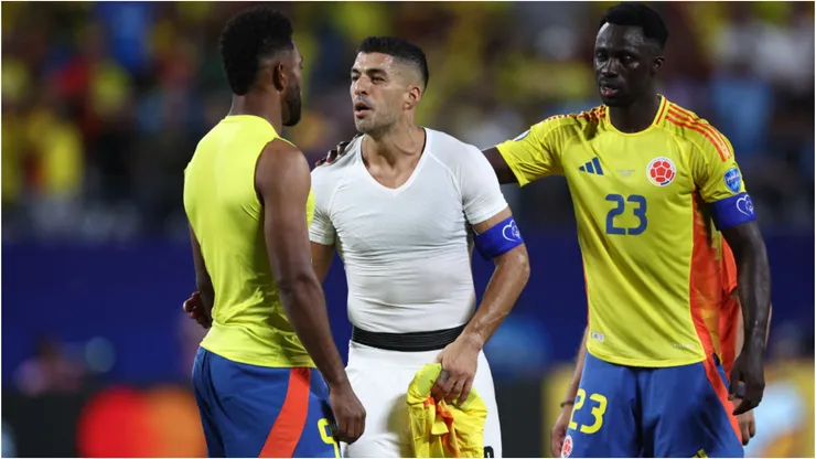 Foto: Jared C. Tilton/Getty Images - Luís Suárez e jogadores da Colômbia
