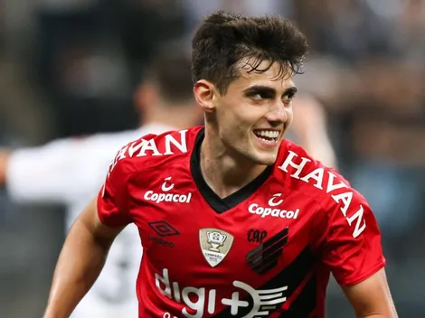 Sampaoli pede contratação de medalhão do Athletico