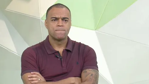 Denílson escolhe time para bater de frente com Flamengo