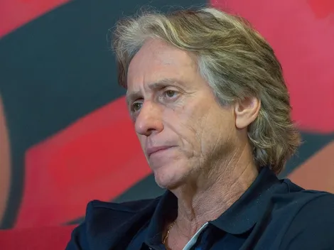 Atacante pede mais espaço no Fla