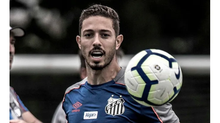 Santos define estratégia para vender Jean Mota