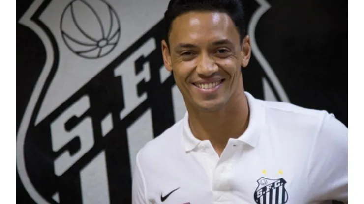 Cobiçado pelo Santos, Ricardo Oliveira indica futuro