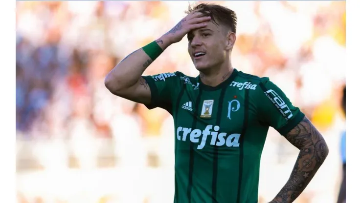 Róger Guedes precisa de "aval" interno para voltar ao Palmeiras