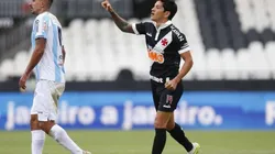 Hat-trick no Vasco faz Cano "desenterrar" críticos na Argentina