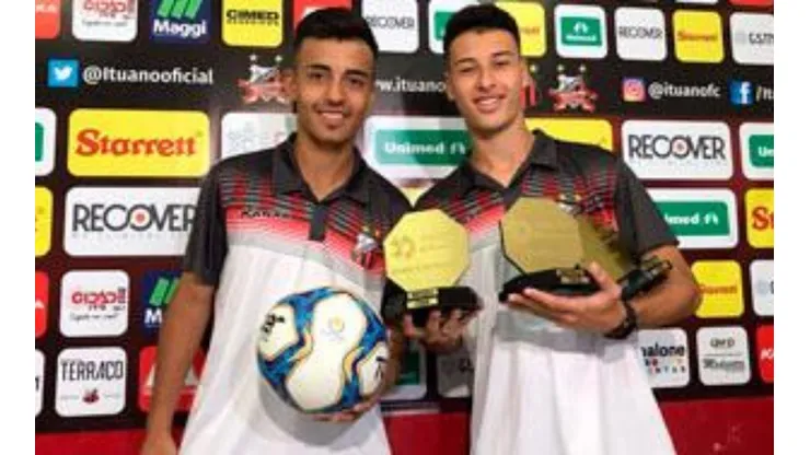 Cruzeiro encaminha contratação de "parça" de Gabriel Martinelli