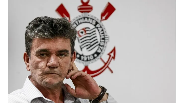 Andrés sobe o tom sobre possibilidade de perder meia
