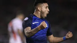 Nahuel Bustos é considerado um dos jogadores mais promissores do futebol argentino.