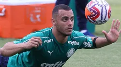 Palmeiras recebe bolada do Basel (SUI) pela venda de Arthur Cabral