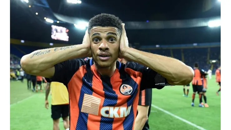 Taison rebate provocação de empresário de Tetê