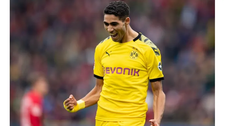 Hakimi vem fazendo ótimos jogos pelo Borussia.