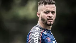 Lucas Venuto mira volta por cima no Santos