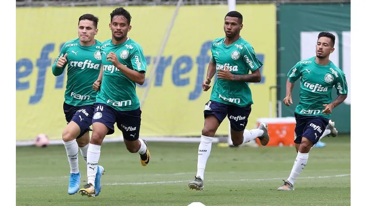 Destino de meia tem reviravolta no Palmeiras