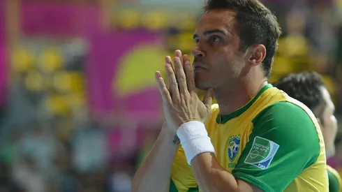 Falcão é considerado o melhor jogador da história do esporte.