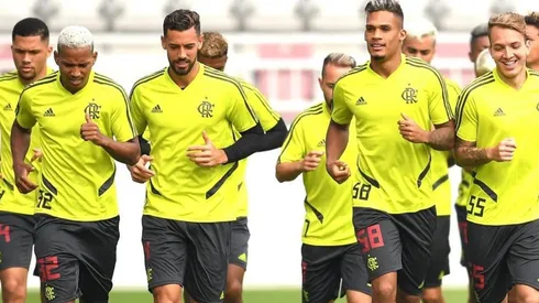 Defensor do Fla entra na mira do Sporting (POR)