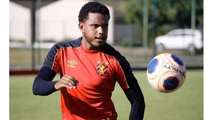 Negociações internacionais por Rithely são tratadas com sigilo no Sport