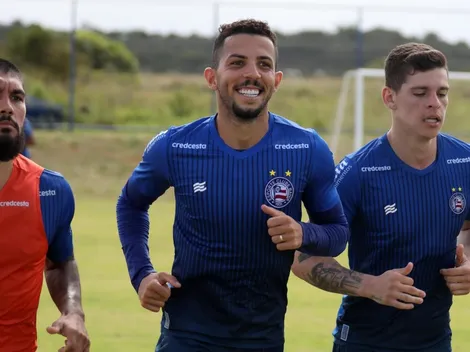 Volante defende possível retorno do futebol em agosto