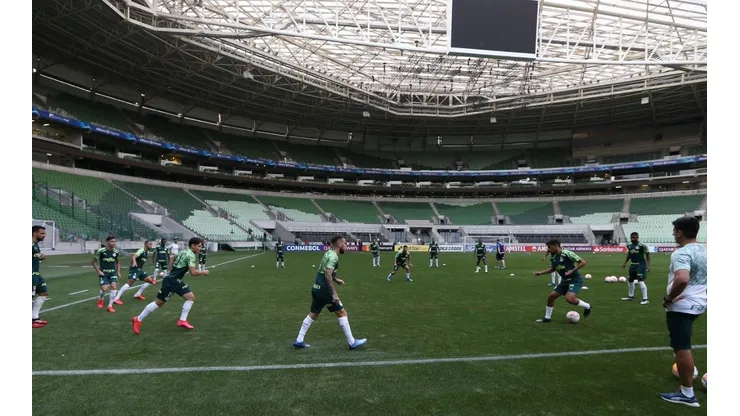 Palmeiras registra quatro casos de Covid-19 no elenco; diretoria toma medida