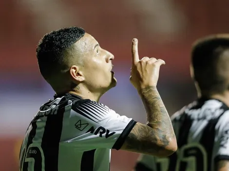 Arana revela ter 'sofrido' com Keno e manda recado aos rivais do Galo