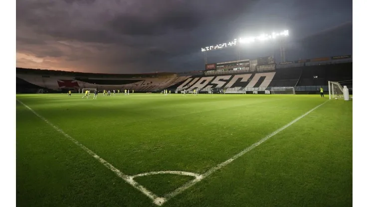 FERJ intervém e muda data de jogo do Vasco no Carioca