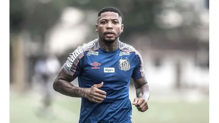 Empresário de Marinho define futuro do atacante no Santos