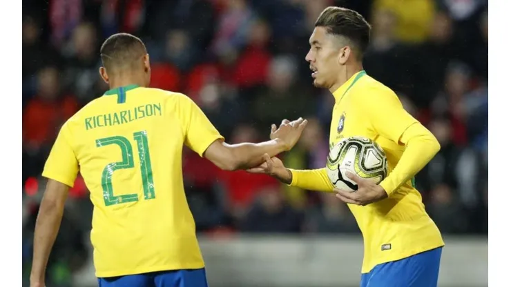 Atacante brasileiro da Premier League confirma proposta milionária do Barça