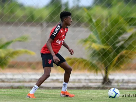 Athletico é condenado a pagar bolada ao Santos por contratação de Bambu