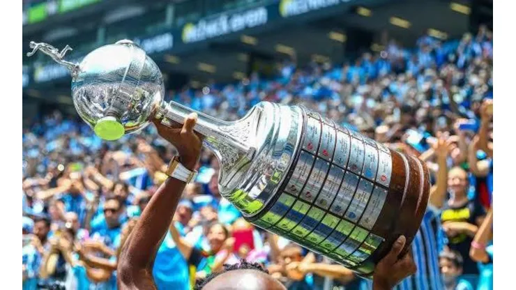 A Libertadores voltará em 2020, torcedor gremista?