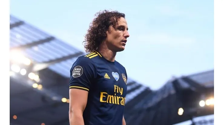 Com nome ligado ao Corinthians, David Luiz define seu futuro