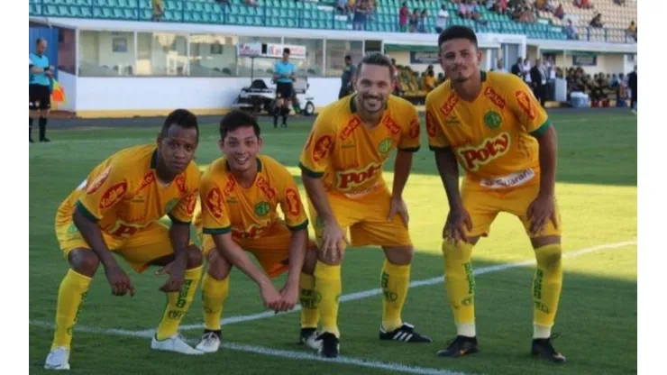 Oyama (2° da esq. para dir.) se destacou pelo Mirassol no Paulistão e entrou na mira do Sport