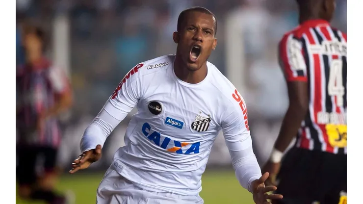 Santos deve definir situação de Copete nos próximos dias