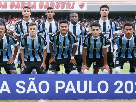 Grêmio renova contrato e promove joia da base: "Muita felicidade"