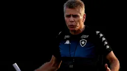 Autuori demonstra irritação com volta do Campeonato Carioca