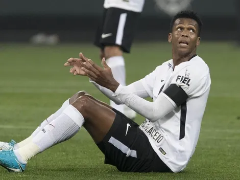 Jô é excelente, mas não resolve o problema de Tiago Nunes