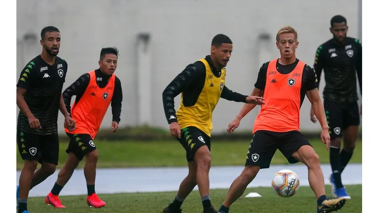 Portal traz novidades sobre retorno do Botafogo aos treinos