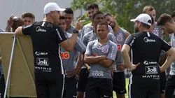 Corinthians "quebra" protocolo da FPF e define data de volta aos treinos