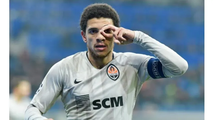 Taison revela conversa com Coudet e fala sobre retorno ao Inter