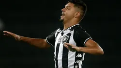 Botafogo anuncia decisão sobre Igor Cássio e Helerson