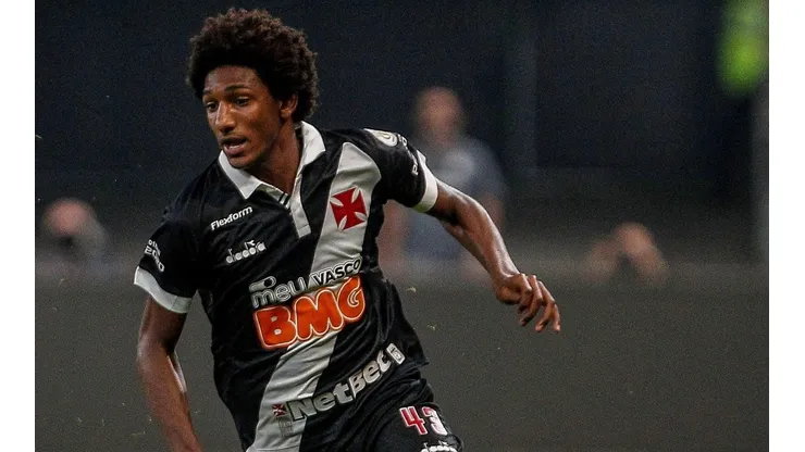 Talles Magno é a próxima joia na fila de "salvações" caseiras do Vasco