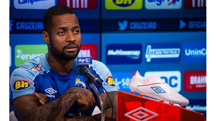 Dedé aponta fator decisivo para o rebaixamento do Cruzeiro