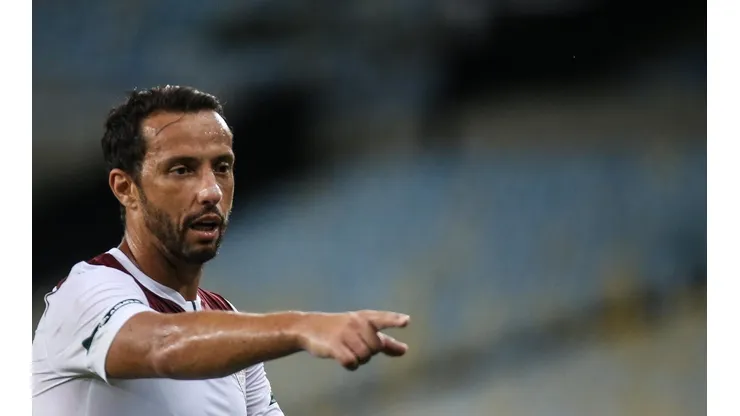 Nenê dispara contra volta do Campeonato Carioca