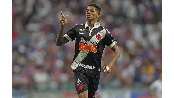 Valores e destinos: veja como o Vasco pretende usar o dinheiro da venda de Marrony