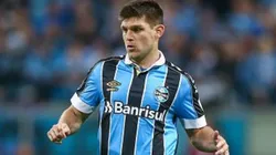 Empresário de Kannemann alerta para possível saída do Grêmio