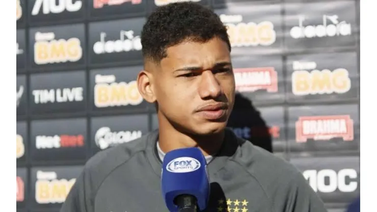 Marrony é liberado de treino e deve encaminhar saída do Vasco