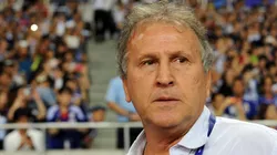 Zico analisa características de Bueno, zagueiro na mira do Galo